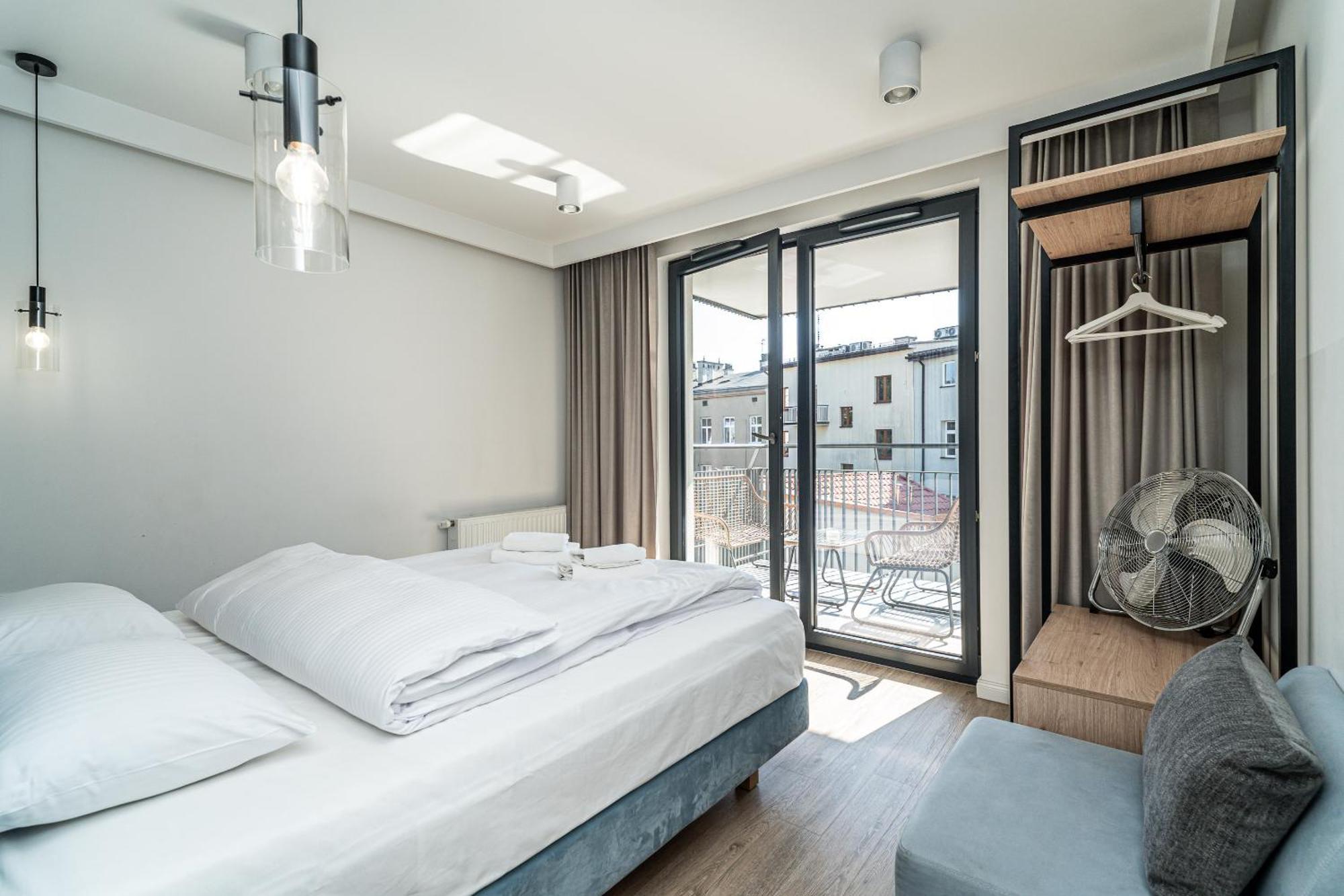 Rentplanet - Apartament Debniki クラクフ エクステリア 写真